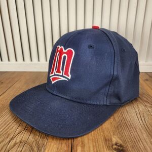 VTG Logo 7 Minnesota Twins Hat Cap Snapback Blue Mens MLB Baseball Team Logo